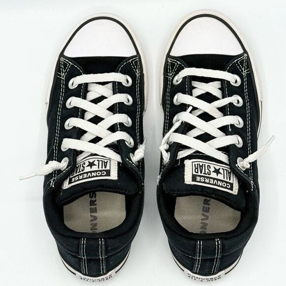 Converse All Star Chuck Taylor Black and White Lace Up Low Sneakers - Kids US 2 - Picture 5 of 10